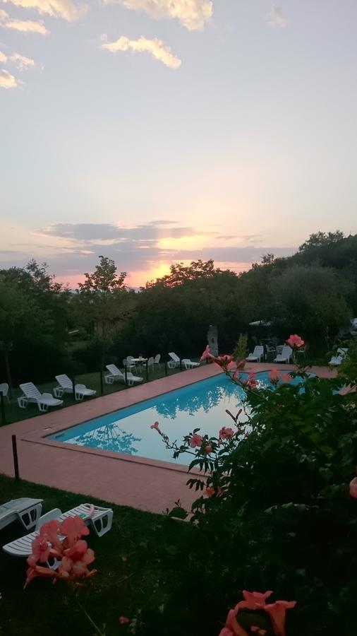 Locanda Delle Noci Perugia Exteriör bild